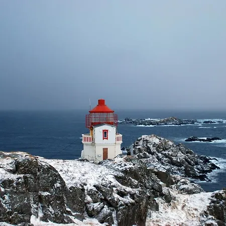 Littleisland Lighthouse Bo i Vesteralen