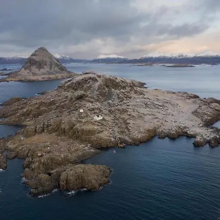 Littleisland Lighthouse * Bo i Vesteralen