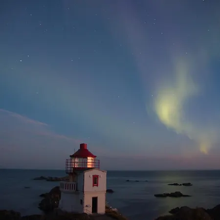 Littleisland Lighthouse Bo i Vesteralen