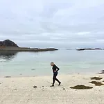 Littleisland Lighthouse Hotel *